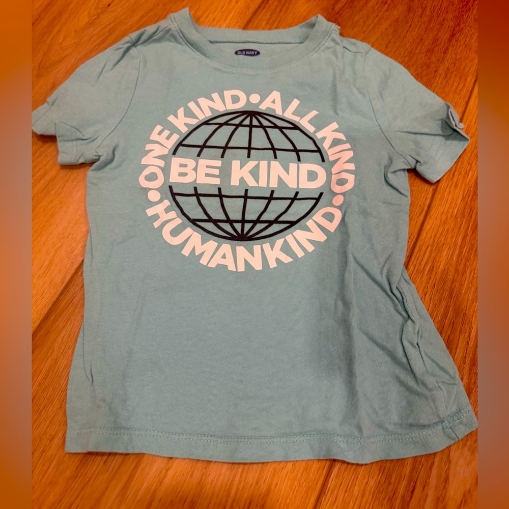 3T Old Navy Tshirt